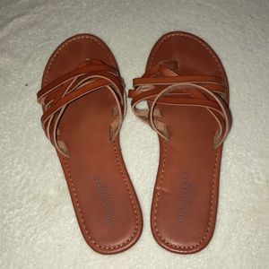 American Eagle Sandals